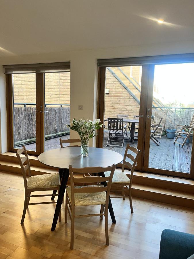 Spacious Mews Apartment, Clapham Londen Buitenkant foto